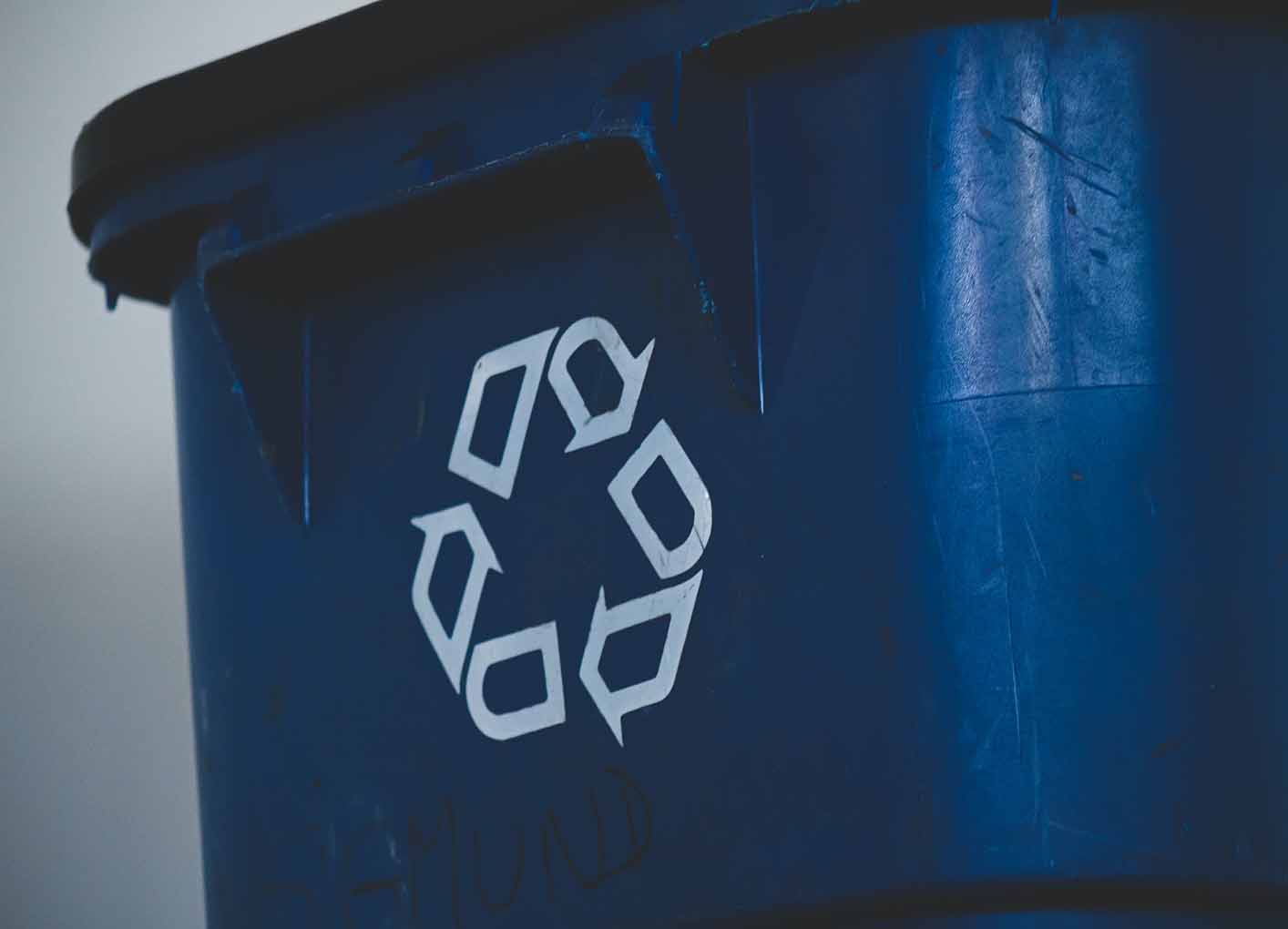 How AI Can Help Overcome Challenges in Recycling